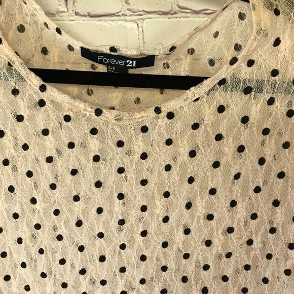 Forever21 Pale Peachy Pink Stretch Lace Semi Sheer Polka Dot Top Size Small - Picture 3 of 8